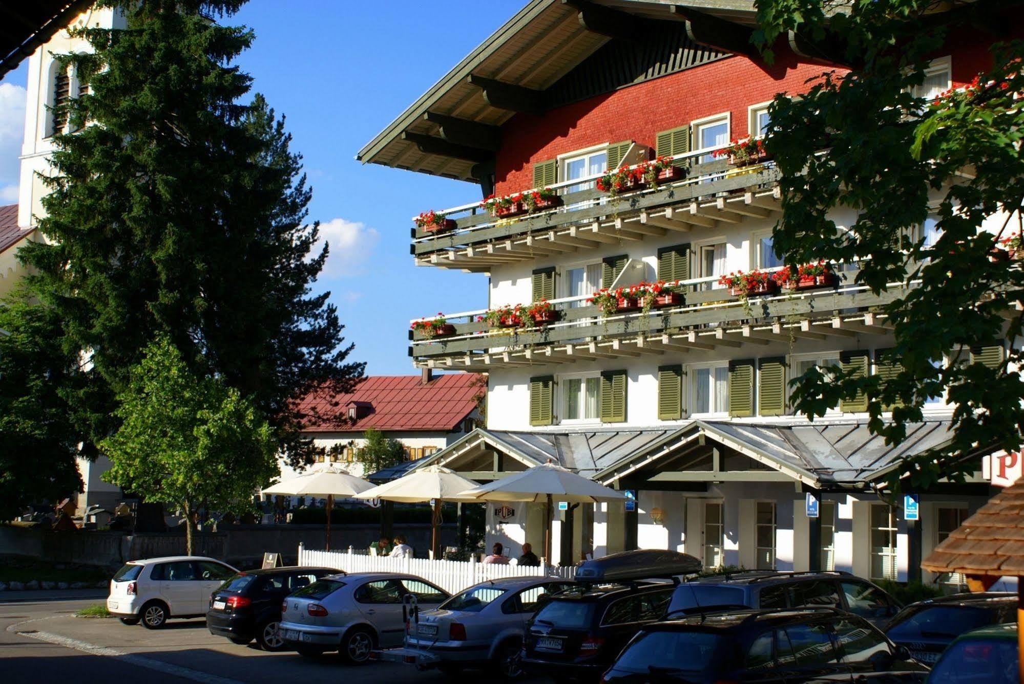 Hotel Riezler Hof Riezlern Kültér fotó